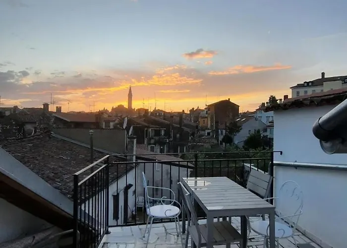 Steinhaus Mit Terrasse *