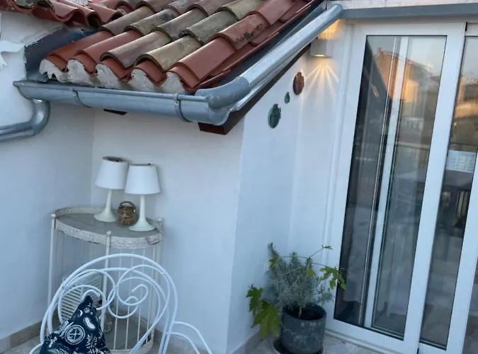 Steinhaus Mit Terrasse * Rovinj