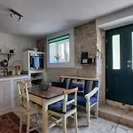 Steinhaus Mit Terrasse * Rovinj