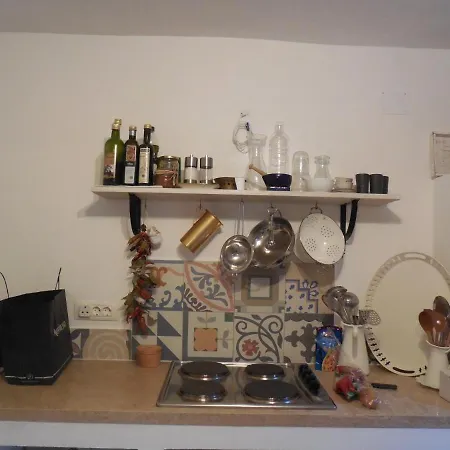 Steinhaus Mit Terrasse Appartement *