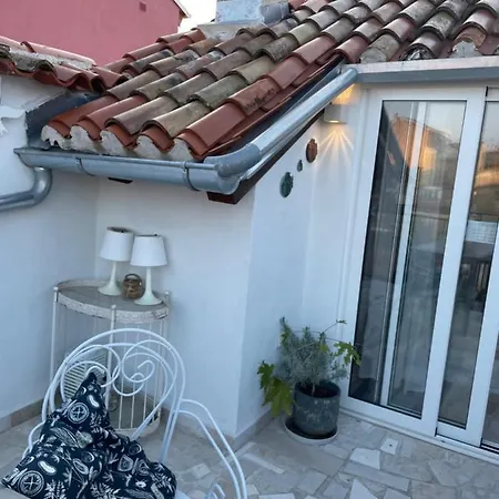 Steinhaus Mit Terrasse * Rovinj