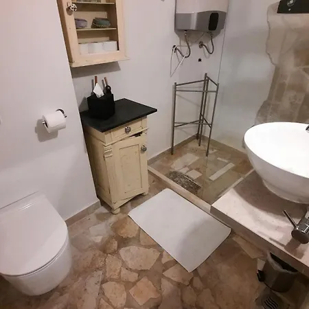 Steinhaus Mit Terrasse Apartman Rovinj