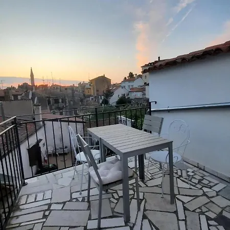 Appartement Steinhaus Mit Terrasse Rovinj