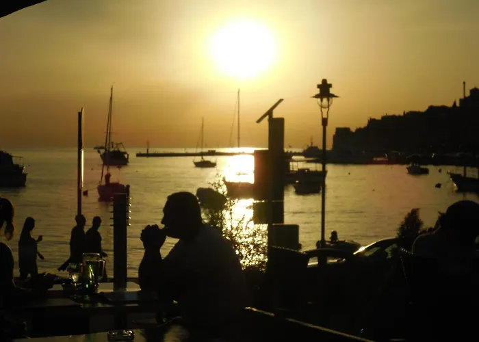 Steinhaus Mit Terrasse Apartman