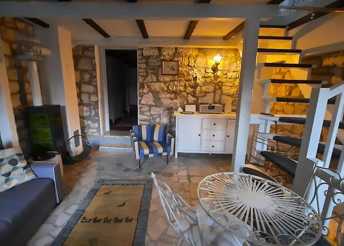 Apartman Steinhaus Mit Terrasse Rovinj